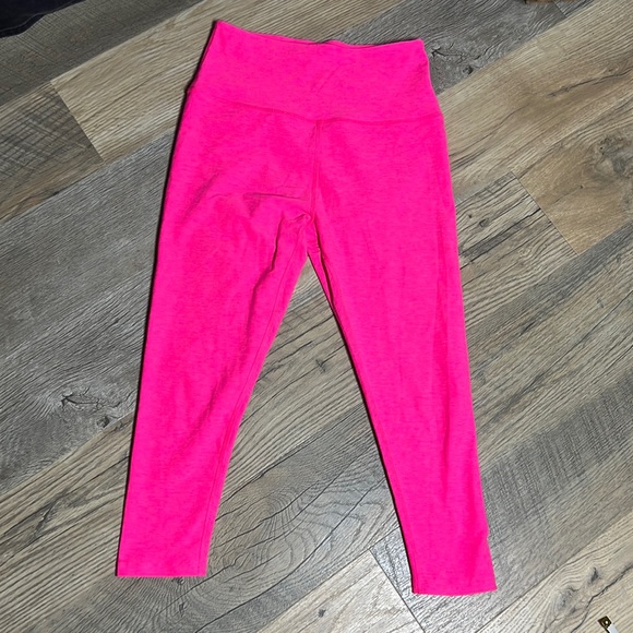 Beyond Yoga Pants - Beyond Yoga Cropped Leggings high Rise bright Pink Space Dye Large B14